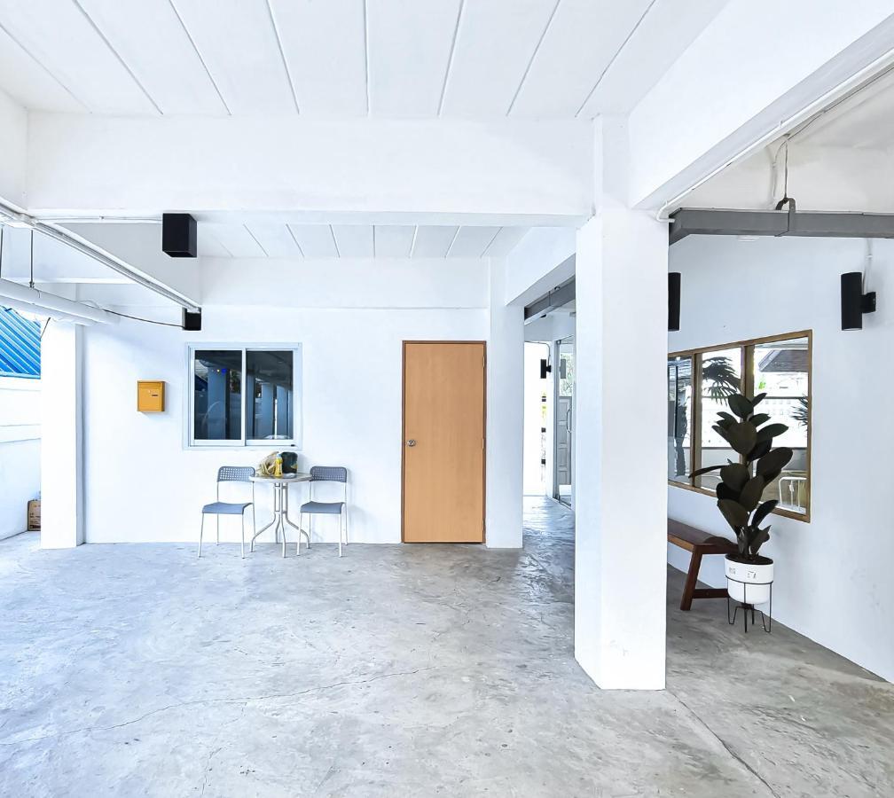 The Zai Apartment Ban Krathum Lom Ngoại thất bức ảnh